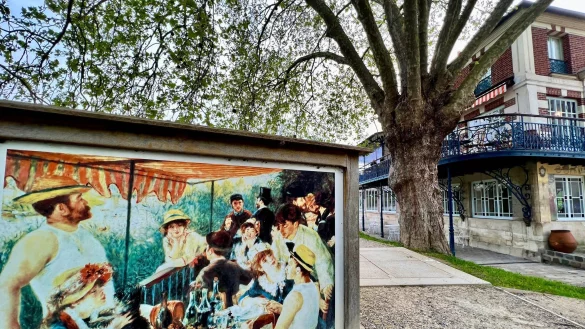 In seinem ber&uuml;hmten Gem&auml;lde &laquo;Fr&uuml;hst&uuml;ck der Ruderer&raquo; hielt Pierre-Auguste Renoir die Stimmung des Ausflugslokals &laquo;Maison Fournaise&raquo; fest. - &copy; Daniela David/dpa-tmn