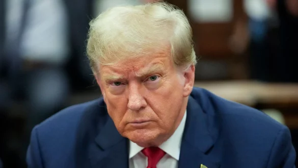 Anh&auml;nger von Donald Trump hatten am 6. Januar 2021 gewaltsam den Parlamentssitz in Washington gest&uuml;rmt. - &copy; Mary Altaffer/POOL AP/dpa