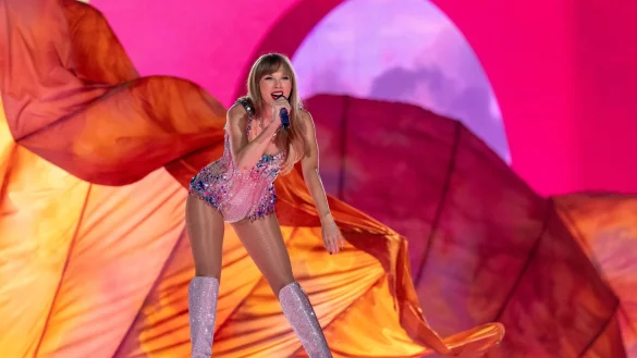 Zum ersten Mal seit neun Jahren spielt US-S&auml;ngerin Taylor Swift wieder Konzerte in Deutschland. Mit ihrer &laquo;Eras Tour&raquo; kommt sie nach Gelsenkirchen, Hamburg und M&uuml;nchen. - &copy; Daniel Deslover/ZUMA Press Wire/dpa