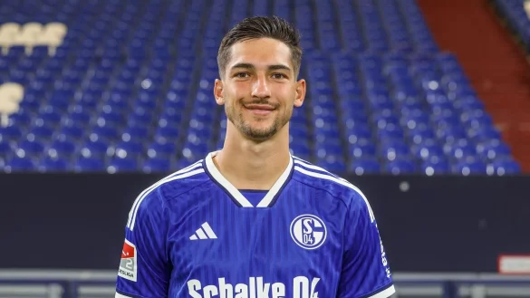 Leo Greiml verl&auml;sst den FC Schalke 04. - &copy; Tim Rehbein/dpa