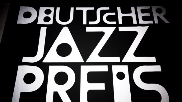 Der Deutsche Jazzpreis ging 2024 an den US-amerikanischen Jazz-Pianisten Kenny Barron. - &copy; Sina Schuldt/dpa/Archivbild