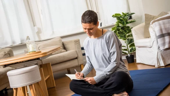 Was habe ich heute alles geschafft? Manchmal hilft es, sich nicht nur eine To-Do-, sondern auch eine I-did-Liste zu machen, empfehlen Wartha und Kobel. - &copy; Christin Klose/dpa-tmn/dpa