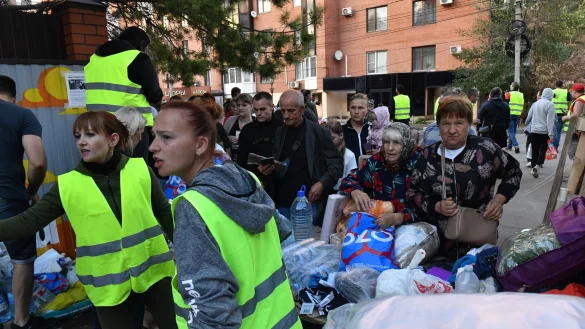 Immer mehr Menschen sind im Gebiet Kursk auf der Flucht vor den herannahenden ukrainischen Soldaten. - © Str/XinHua/dpa