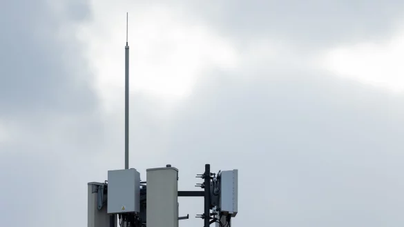 Ein Mobilfunksendemast. - &copy; Rolf Vennenbernd/dpa