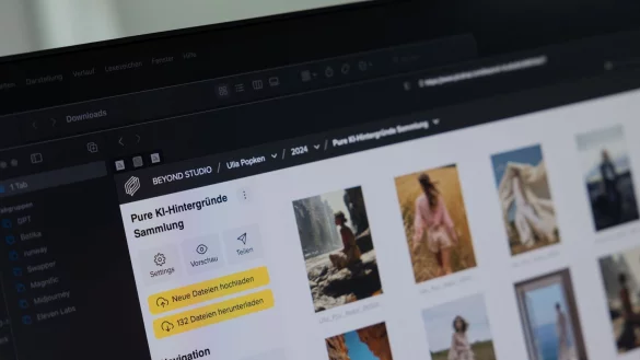 Ob am Strand oder auf den Alpen: KI-Hintergr&uuml;nde sollen Shootings an ungew&ouml;hnlichen Orten vom Studio aus m&ouml;glich machen. - &copy; Rolf Vennenbernd/dpa