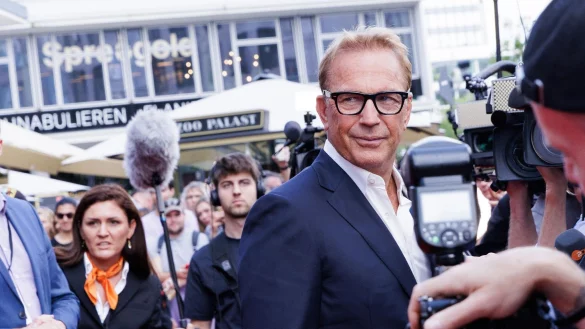 Kevin Costner ist Regisseur und Hauptdarsteller von &laquo;Horizon&raquo;. - &copy; Carsten Koall/dpa