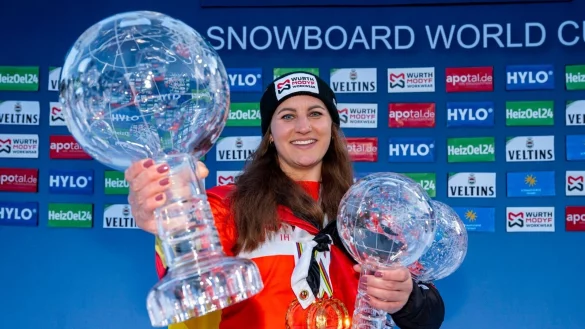 Ramona Hofmeister r&auml;umte in dieser Saison alle drei Kristallkugeln ab. - &copy; David Inderlied/dpa