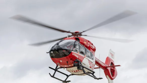 Ein Rettungshubschrauber flog den schwer verletzten Neunj&auml;hrigen ins Krankenhaus. (Symbolfoto) - &copy; Daniel Karmann/dpa