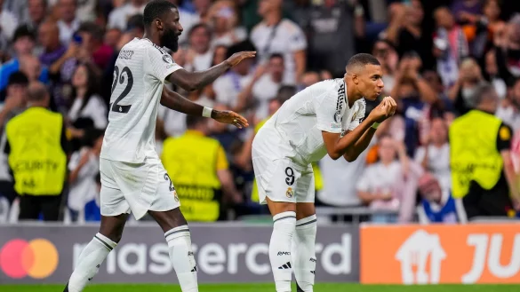 Antonio Rüdiger und Kylian Mbappé vermasselten Stuttgarts Königsklassen-Rückkehr. - © Manu Fernandez/AP/dpa