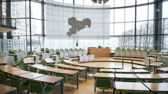 Wahlleiter korrigiert Ergebnis der Landtagswahl in Sachsen - &copy; Sebastian Kahnert/dpa-Zentralbild/dpa