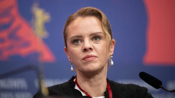 Von Julia von Heinz stammt der Film &laquo;Und morgen die ganze Welt&raquo;. - &copy; Sebastian Christoph Gollnow/dpa