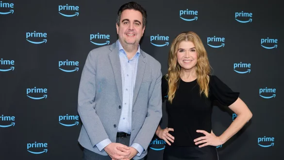 Anke Engelke und Bastian Pastewka werden Serienstars bei Amazon Prime Video. Die unter anderem in Marburg gedrehte Serie «Perfekt verpasst» startet am 15. August. - © Annette Riedl/dpa