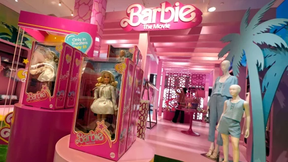 Der &laquo;Barbie&raquo;-Film hat weltweit mehr als eine Milliarde Dollar eingespielt und auch das zuvor oft schw&auml;chelnde Interesse an Barbie-Produkten angekurbelt. - &copy; Richard Drew/AP