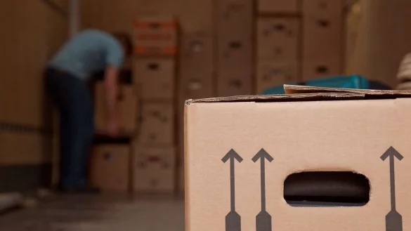 Wer nimmt was mit? Ex-Partner m&uuml;ssen sich einvernehmlich &uuml;ber die Verteilung der Haushaltsgegenst&auml;nde einigen. - &copy; Kai Remmers/dpa-tmn/dpa