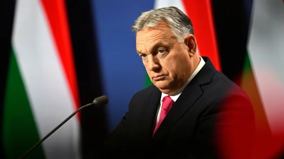 Ungarns Ministerpr&auml;sident Viktor Orban w&auml;hrend einer internationalen Pressekonferenz. - &copy; Denes Erdos/AP/dpa