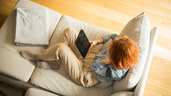 Beim Kauf eines Tablets sollte man auch auf die Versorgung mit Updates achten. - &copy; Christin Klose/dpa-tmn