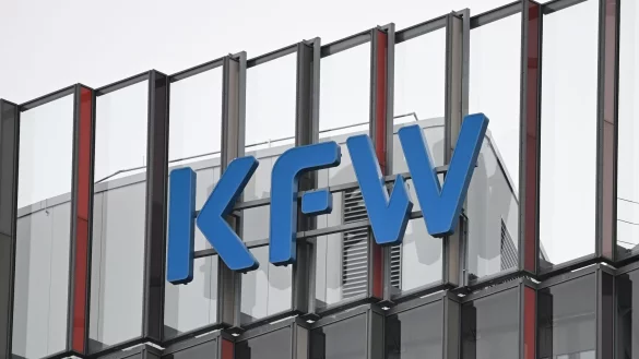 Die KfW will 110 Millionen Telekom-Aktien an institutionelle Investoren verkaufen. - &copy; Arne Dedert/dpa