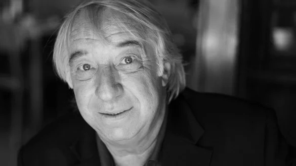 Der Kabarettist Richard Rogler ist tot. (Archivbild) - &copy; J&ouml;rg Carstensen/dpa