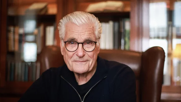 Sky du Mont ist vor allem bekannt als Schauspieler. Doch auch als Buchautor ist er erfolgreich. - &copy; Christian Charisius/dpa