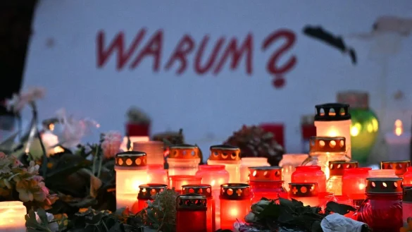 Der mutmaßlich islamistische Anschlag von Solingen verlangt nach vielen Antworten. - © Federico Gambarini/dpa