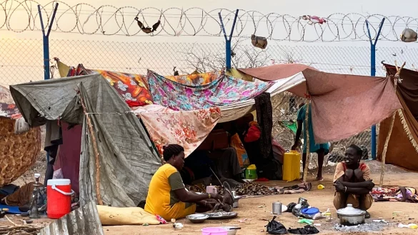 Im Sudan k&auml;mpfen seit April 2023 die Armee und die paramilit&auml;rische Gruppe Rapid Support Forces (RSF) um die Macht. Hilfe f&uuml;r die Menschen gibt es kaum. - &copy; Eva-Maria Krafczyk/dpa