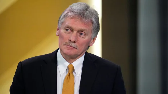 Kremlsprecher Dmitri Peskow nannte den Krieg lange Zeit nur &laquo;milit&auml;rische Spezialoperation&raquo;. - &copy; Alexander Zemlianichenko/AP/dpa