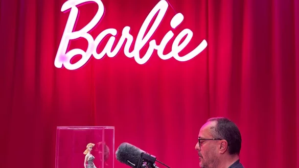 Im Fokus steht stets die Puppe. - &copy; Benedikt von Imhoff/dpa