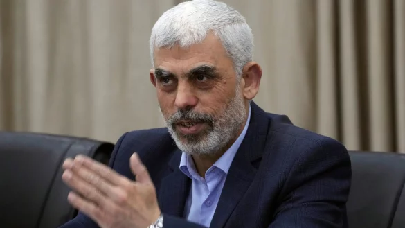 Israel bietet Sinwar die sichere Ausreise aus dem Gazastreifen an. (Archivbild) - © Adel Hana/AP/dpa