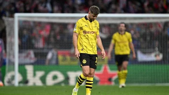 Dortmunds Niclas F&uuml;llkrug reagiert auf des Spiel. - &copy; Federico Gambarini/dpa