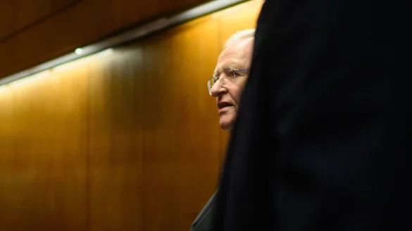 Martin Winterkorn soll am Dienstag als Angeklagter vor Gericht erscheinen. (Archivfoto) - © Julian Stratenschulte/dpa