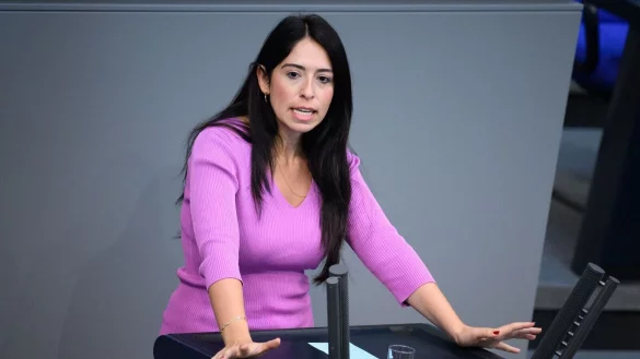 Die Gr&uuml;nen-Abgeordnete Melis Sekmen will in die Unionsfraktion wechseln (Archivbild) - &copy; Bernd von Jutrczenka/dpa