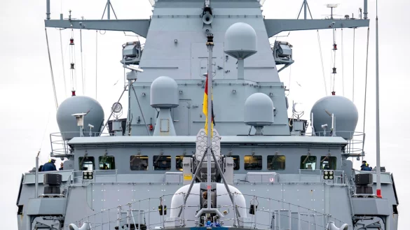Deutschland will sich an dem Marineeinsatz im Roten Meer mit der Fregatte &laquo;Hessen&raquo; beteiligen. - &copy; Sina Schuldt/dpa