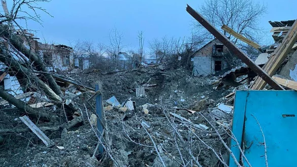 Russland hat die Ukraine zum wiederholten Mal binnen weniger Tage heftig bombardiert. - © -/Ukrainian Emergency Service via AP/dpa