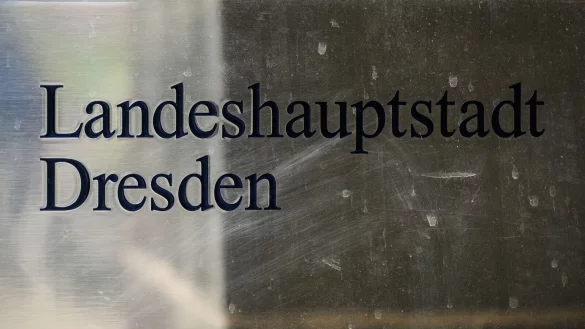 In Dresden wurde f&uuml;r die Einf&uuml;hrung einer Bezahlkarte gestimmt. - &copy; Robert Michael/dpa