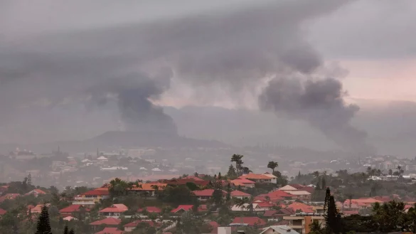 Seit Tagen kommt es zu Krawallen im S&uuml;dseeparadies Neukaledonien. - &copy; Delphine Mayeur/AFP/dpa