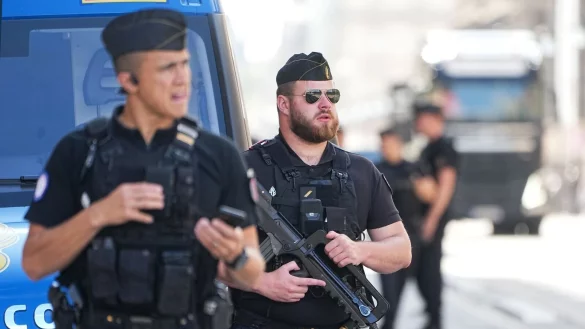 Die Sicherheit ist ein großes Thema bei den Olympischen Spielen. - © Michael Kappeler/dpa
