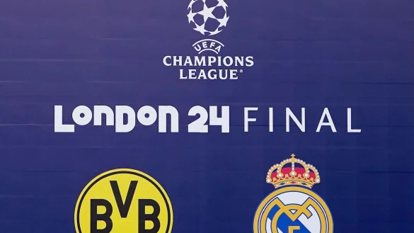 Logos beider Mannschaften sind im Wembley-Stadion vor dem Champions-League-Finale zu sehen. - &copy; Zac Goodwin/PA Wire/dpa