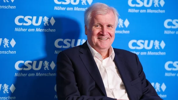 Ein Leben ohne Politik - f&uuml;r den fr&uuml;heren CSU-Chef Horst Seehofer hat sich zwar vieles ge&auml;ndert, Langeweile hat er aber keine (Archivbild). - &copy; Daniel L&ouml;b/dpa