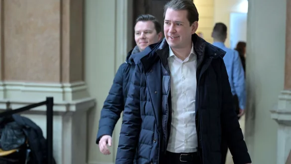 Abgesehen vom aktuellen Prozess droht dem Ex-Kanzler Sebastian Kurz noch ein zweites Verfahren. - &copy; Roland Schlager/APA/dpa