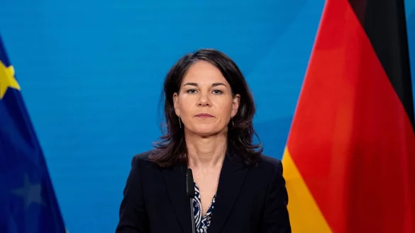 &laquo;Ich rufe alle Akteure in der Region auf, besonnen zu handeln&raquo;, sagt Au&szlig;enministerin Annalena Baerbock (B&uuml;ndnis 90/Die Gr&uuml;nen), im Ausw&auml;rtigen Amt. - &copy; Fabian Sommer/dpa