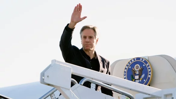 US-Au&szlig;enminister Antony Blinken will heute mit mehreren Amtskollegen in Saudi-Arabien &uuml;ber den Krieg in Nahost beraten. - &copy; Mark Schiefelbein/AP/dpa