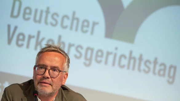 Ansgar Staudinger, der Präsident des Deutschen Verkehrsgerichtstages, in Goslar. - © Swen Pförtner/dpa
