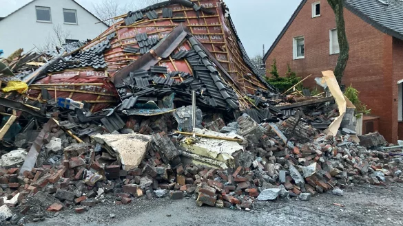 Die Tr&uuml;mmer eines Wohnhauses in Bochum-Linden. Jetzt hat der Bundesgerichtshof eine Entscheidung zur Revision ver&ouml;ffentlicht. (Archivbild) - &copy; Florentine Dame/dpa