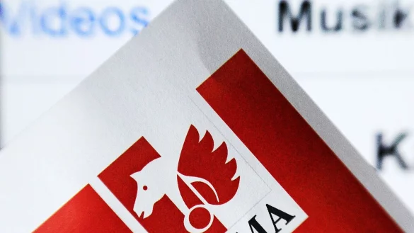 Aus Sicht der Gema sollten KI-Firmen, die auf Grundlage bestehender Kompositionen Musik generieren, zur Kasse gebeten werden. (Archivbild) - &copy; Marcus Brandt/dpa