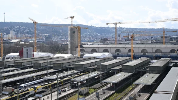 Der Bahnhof des milliardenschweren Bahnprojekts Stuttgart 21, bei dem der Stuttgarter Hauptbahnhof unter die Erde verlegt werden soll. - &copy; Bernd Wei&szlig;brod/dpa