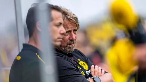 Gute Stimmung bei Ricken und Mislintat. - &copy; David Inderlied/dpa