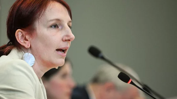 Steht in der Kritik, weil sie mindestens einen antisemitischen Post auf der Plattform X im Kontext des Gaza-Kriegs mit einem &laquo;Gef&auml;llt mir&raquo; markiert hatte: TU-Pr&auml;sidentin Geraldine Rauch. - &copy; Jens Kalaene/dpa