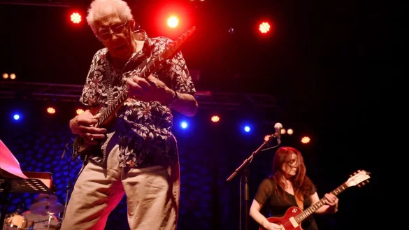 John Mayall trat noch bis ins hohe Alter auf. - &copy; Antti Aimo-Koivisto/Lehtikuva/dpa