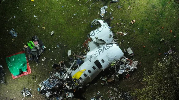 Die Black Box wurde von der brasilianischen Luftwaffe (FAB) gefunden. - &copy; Andre Penner/AP/dpa