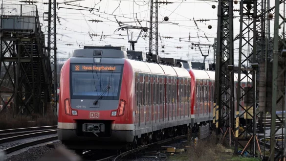 Nach erheblichen Einschr&auml;nkungen im Bahnverkehr l&auml;uft wieder alles planm&auml;&szlig;ig. - &copy; Sebastian Gollnow/dpa